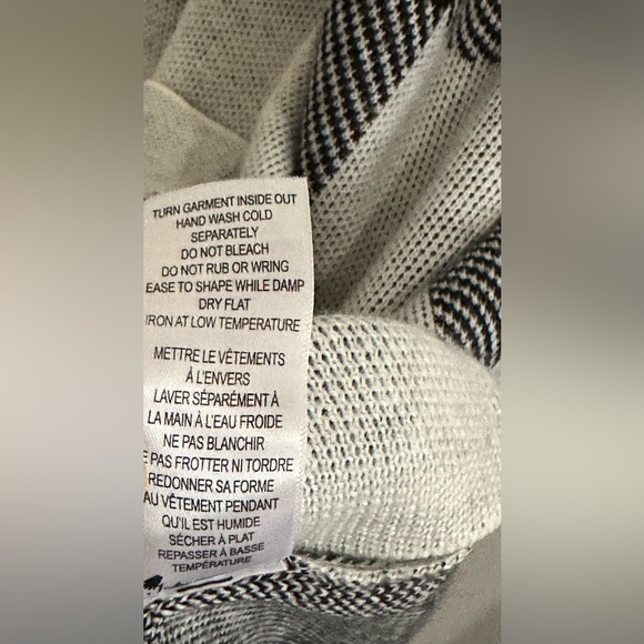 Ricki's: Women’s Plaid Poncho - Size XL - Picture 7 of 7